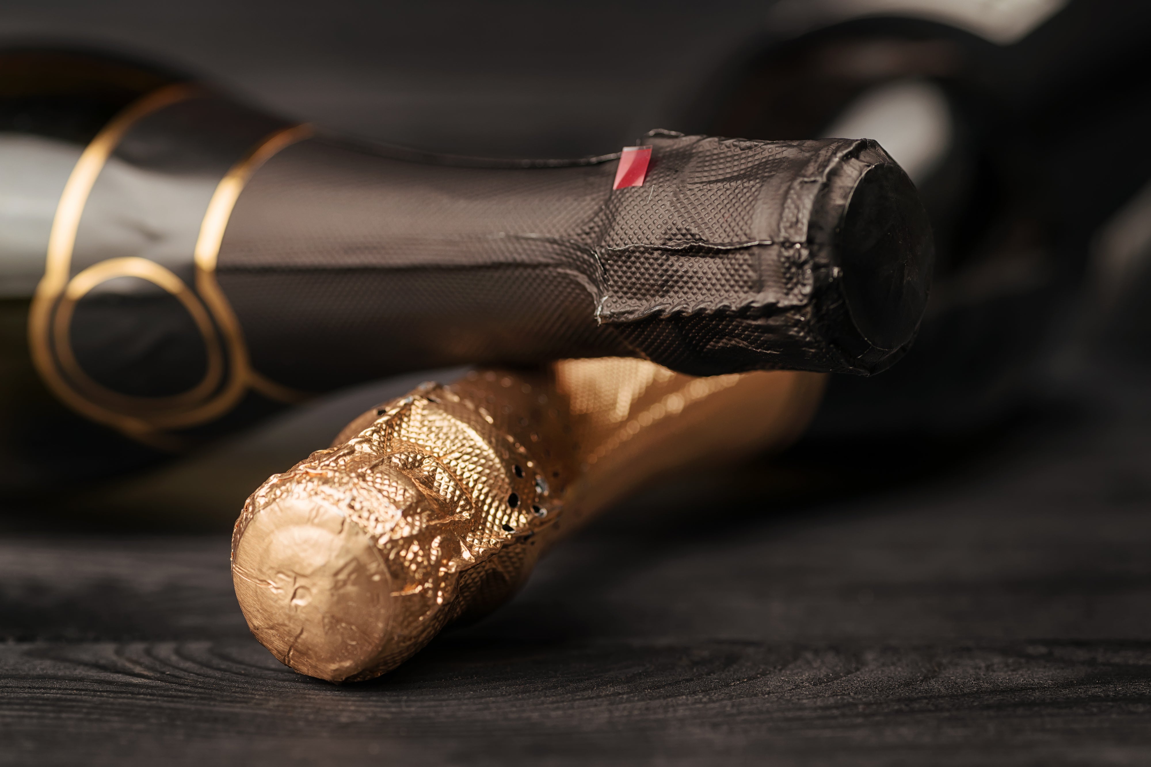 Celebrate with Sparkling Wines & Champagne