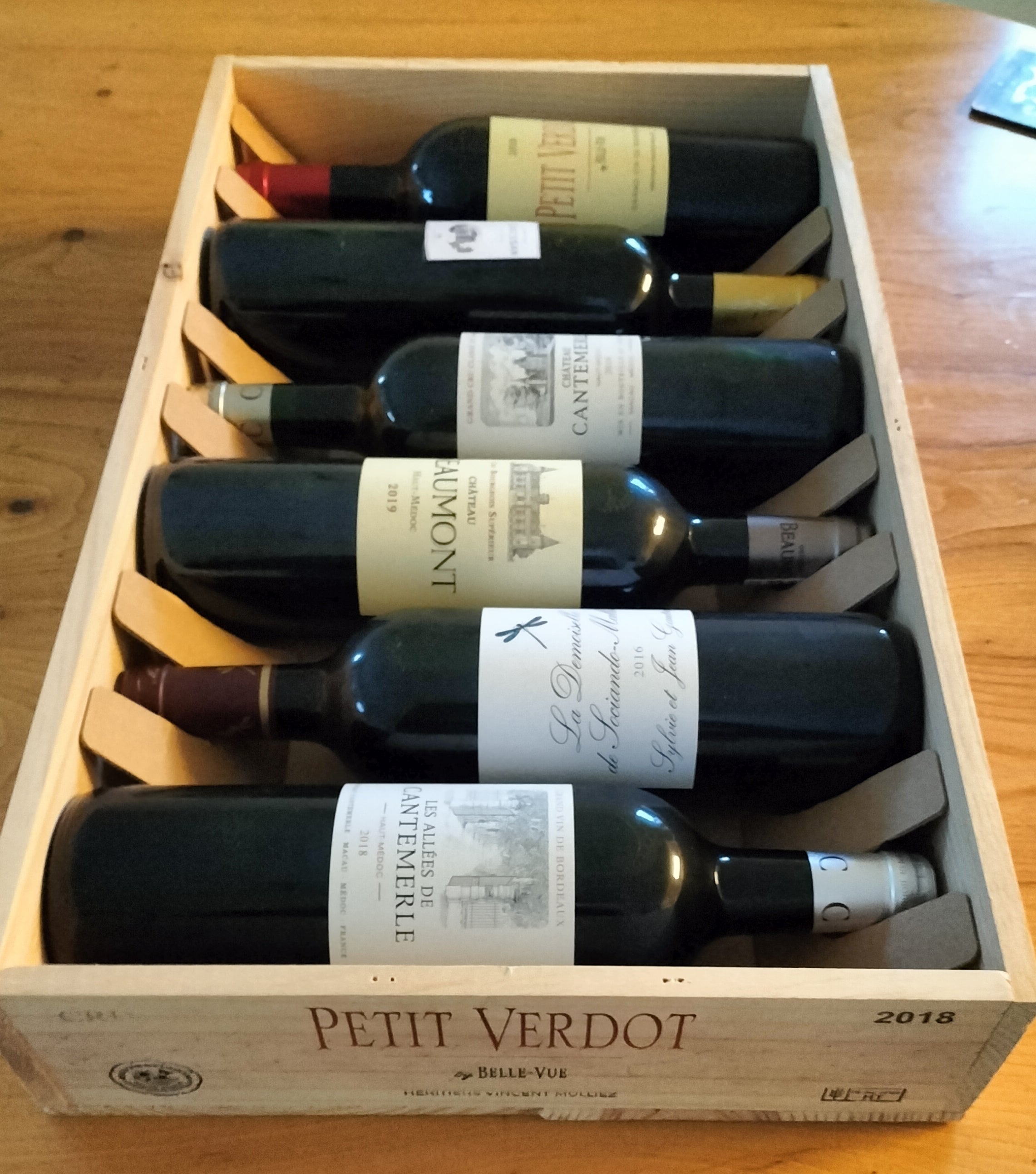 Haut Medoc 6-Btl Tasting Case